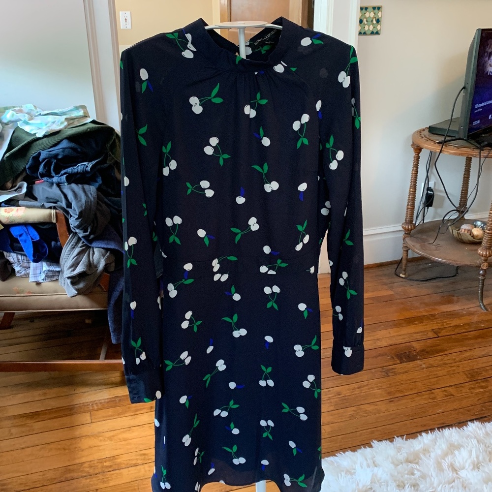 Banss as ba‎ republic cherry dress. Never worn, but not brand new.